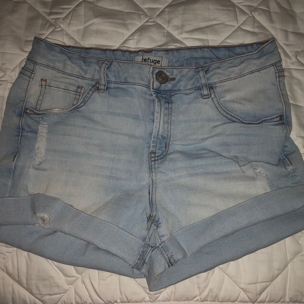 Light wash jean shorts